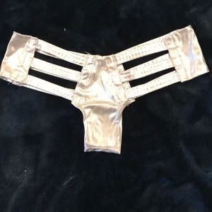 iHeartRaves micro side cut silver booty shorts